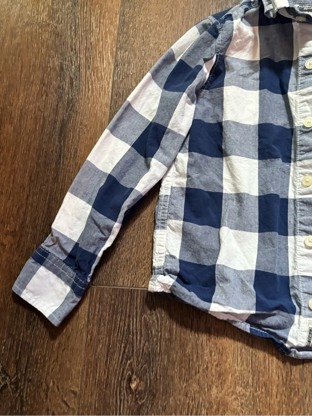 Osh Kosh Boys' Navy and White Buffalo Check Button-Down Shirt Size 6/6A